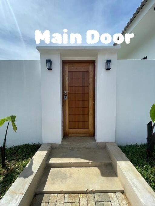Allure Villa Cempaka Private Pool Kuantan Esterno foto